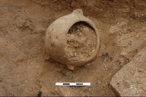 A photograph of a complete neolithic pot found in at the Çatalhöyük site
